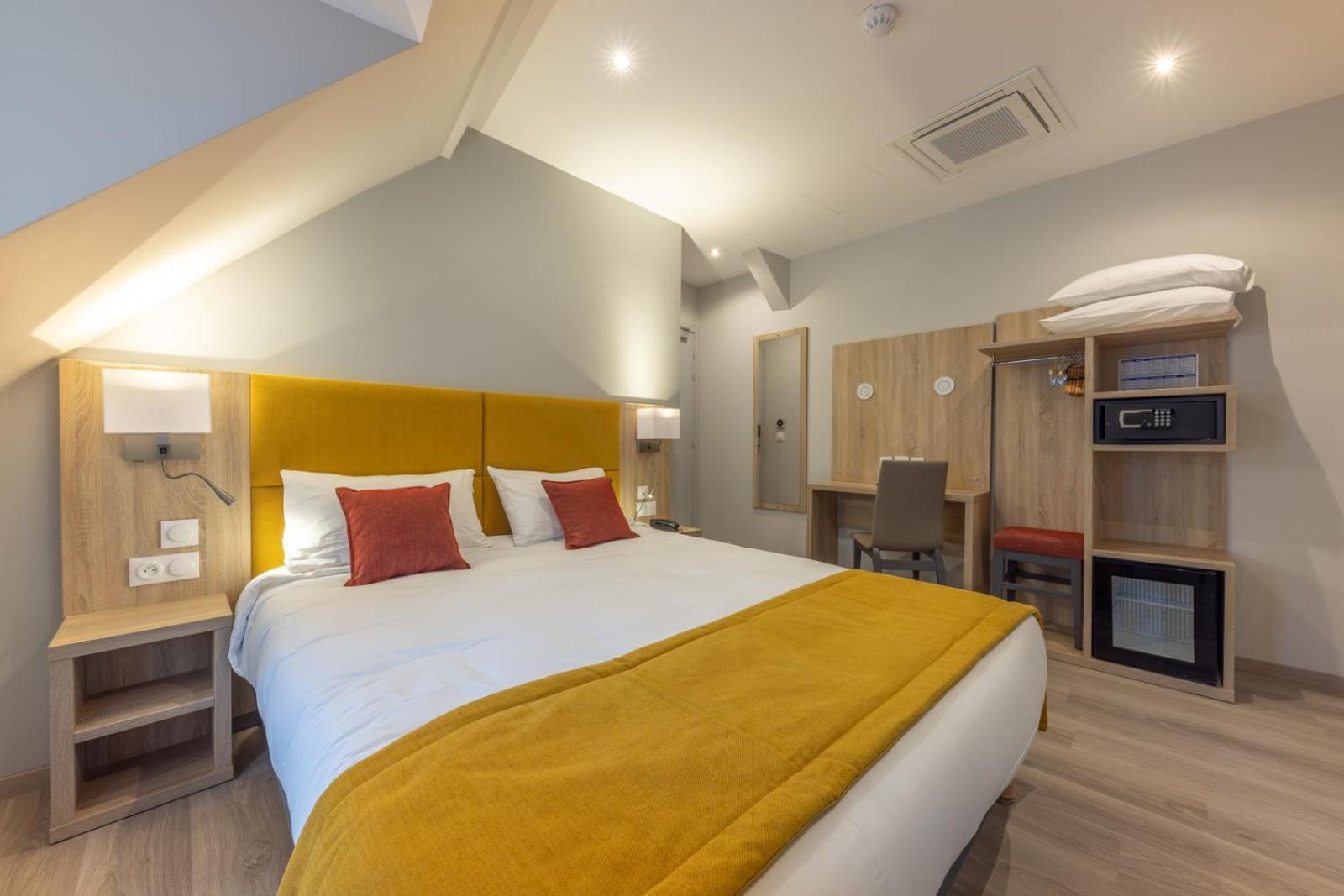 Hotel Saint Augustin สตราสบูร์ก ภายนอก รูปภาพ